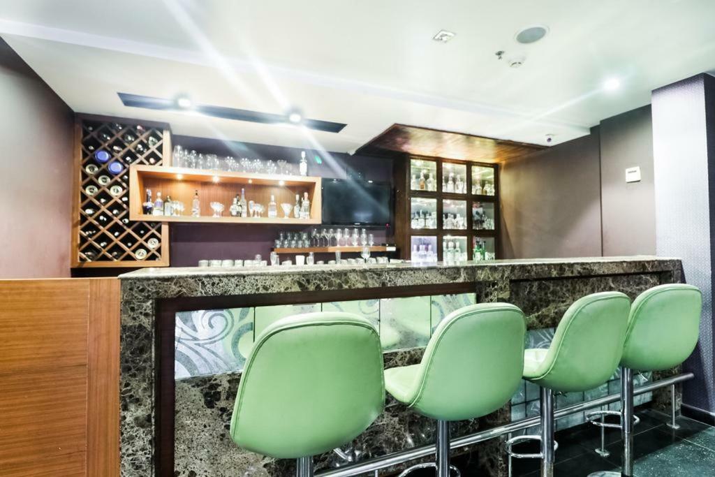 La Silver Leaf Otel Nawāshahr Dış mekan fotoğraf